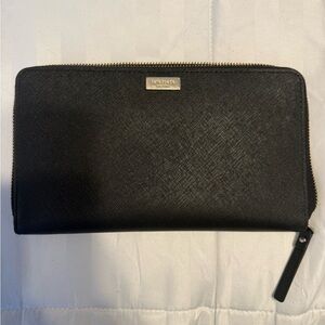 Kate Spade Wallet (Authentic)